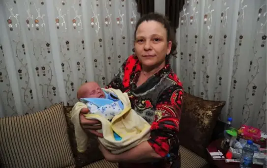 Evde Doğan Bebeğe Kimlik Çıkarılamadı