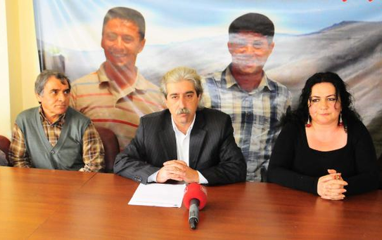 İzmir'de Kriz Çözüldü, Nevruz Kutlaması Buca'da