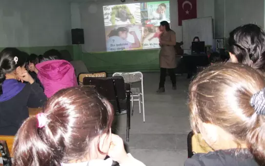 Öğrencilere 'Sınav Kaygısı ve Motivasyon' Semineri