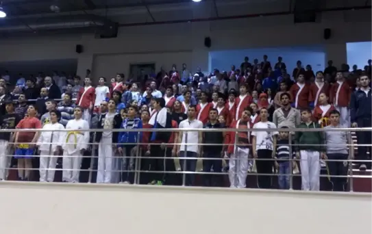 23 Nisan Spor Şenlikleri Başladı