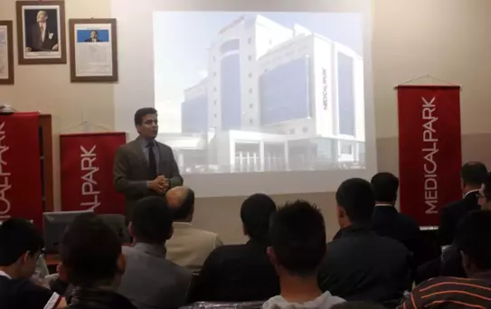 Çıraklık Eğitim Merkezi'ndeki Öğrencilere İlk Yardım Kursu