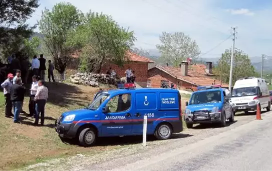 Kumasını Tabancayla Vurup Öldürdü