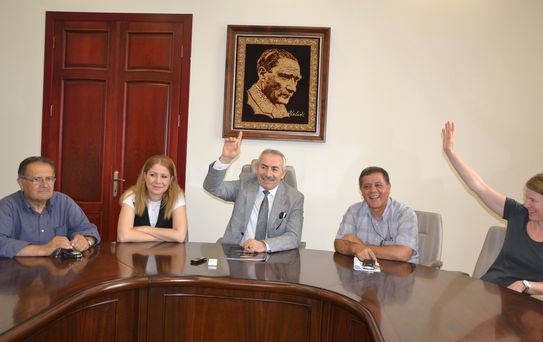 Alman Öğrencilerden Vali Vekili Yalınalp'e Ziyaret