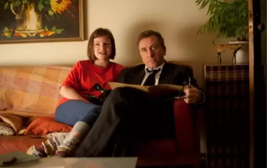 'Koşulsuz Sevgi' TV'de İlk Kez ve Sadece D-Smart'ta!