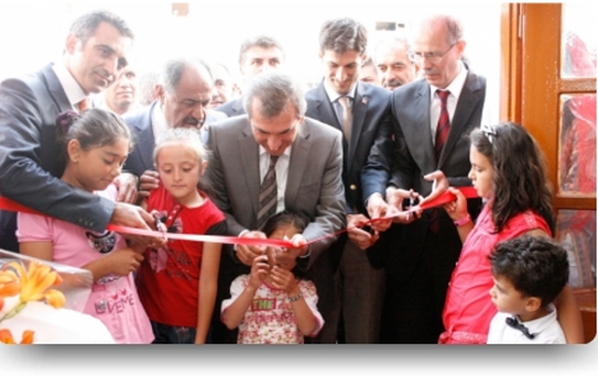 Aydıncık Halk Eğitim Merkezi Sergisi Açıldı