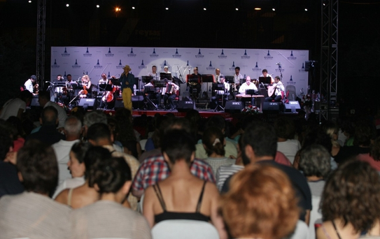 İzmir'de Tango Rüzgarı