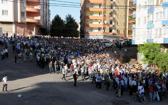 BDP'nin, 'Hükümet Adım At' Yürüyüşü
