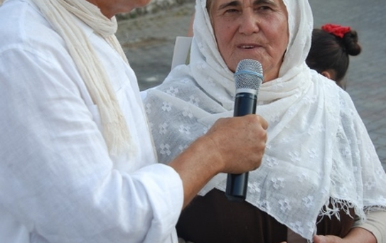 Üzümlü Dastarı Elbise Oldu