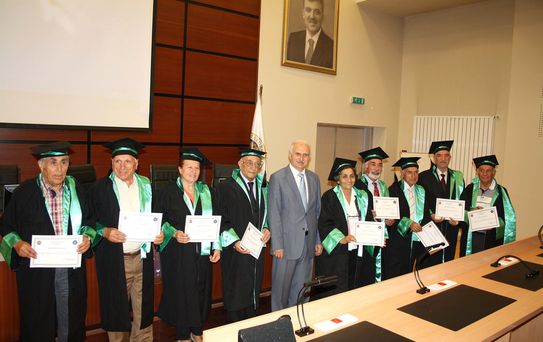 Ziraat Fakültesi'nin İlk Mezunları İçin Tören Düzenlendi