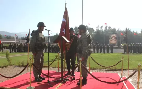 İslahiye 106. Topçu Alayı'nda Sancak Devir Teslim Töreni