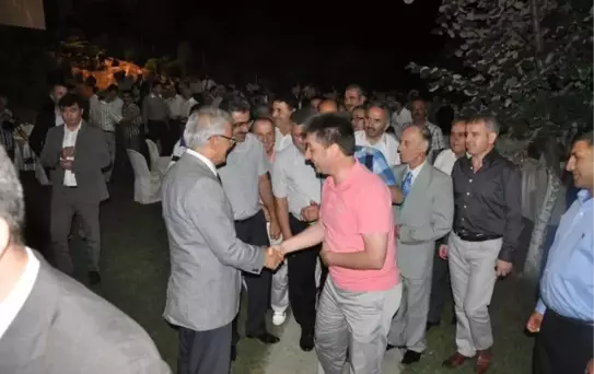Aziz İnci'ye Anlamlı Veda