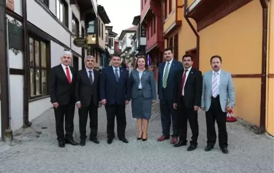 AK Parti Heyetinden Odunpazarı Ziyareti