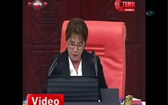 CHP Milletvekili Mehmet Haberal TBMM Genel Kurulu'nda Yemin Etti