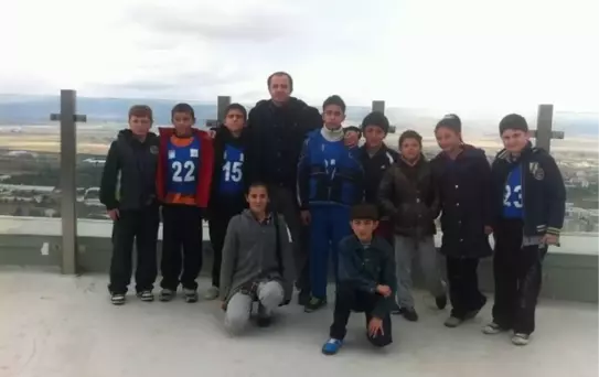 Erzurum Yolunu Tutan Öğrenciler Şampiyon Olarak Küre'ye Döndüler