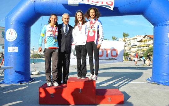 8. Kuşadası Triatlonu Tamamlandı