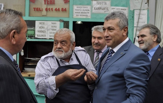 MHP Büyükşehir Belediye Başkan Adayı Mustafa Özsoy Yahyalı'da