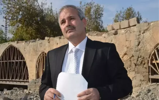 Tarihi Köprü Kozan'ın Simgesi Olacak