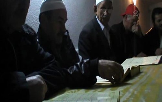 'İlkokul çocuğu' heyecanıyla Kur'an öğreniyorlar