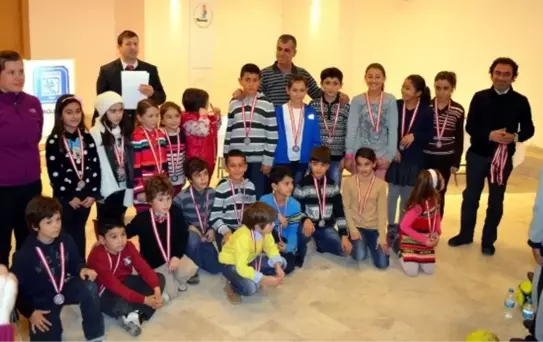 Bodrum'da 239 Satranççı Mücadele Etti