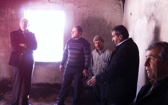 Taraklı'da Evi Yanan İmama Geçmiş Olsun Ziyareti