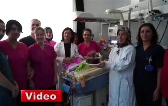 Yeni Doğanda 1.yaş Günü Kutlaması