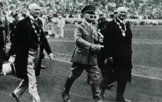 Çağrı Develioğlu: Ressam Hitler, Hakem Palabıyık