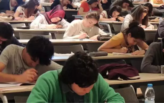 AÖF Öğrencilerine Muafiyet Hakkı Geliyor