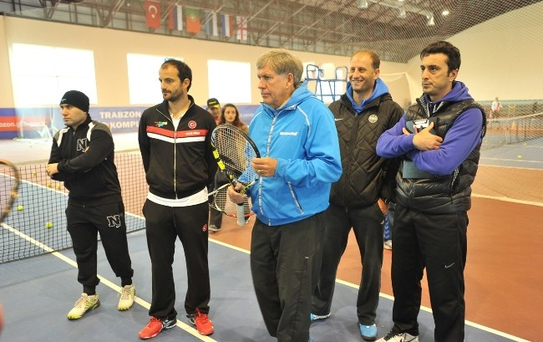 Dünyaca Ünlü Tenis Geliştirme Uzmanı Doug Maccurdy Trabzon'da