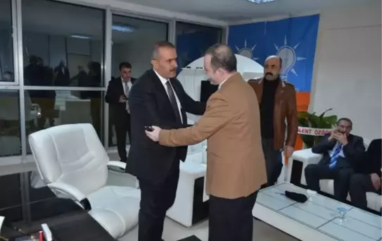 AK Parti'li Kayatürk'ten Tuşba İlçesine Ziyaret