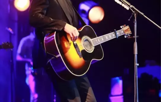 Teoman İlk Konserini Konya'da Gerçekleştirdi