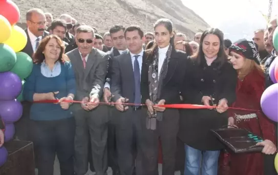 Hakkari'de İlk Kadın Parkı Açıldı