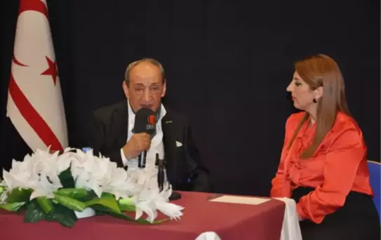 YDÜ'den Ünlü Şair Cemal Safi Geçti