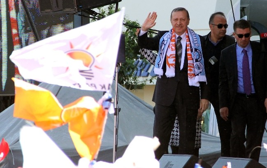 Başbakan Erdoğan, Partisinin Düzenlediği Mitingde Adanalılara Seslendi