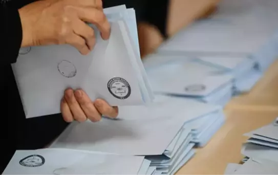 Seçimin İlk Kazananları