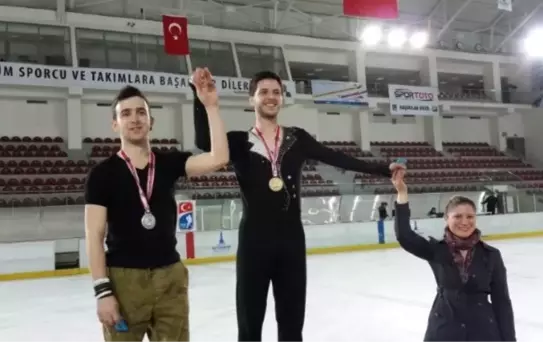 Buz Patenciler Zoru Başardı