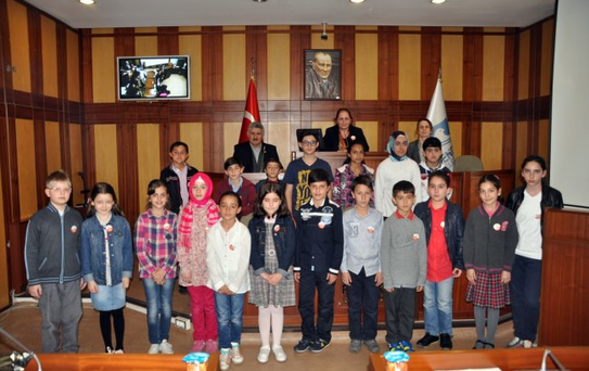 Özcan'a Ziyaretler Sürüyor