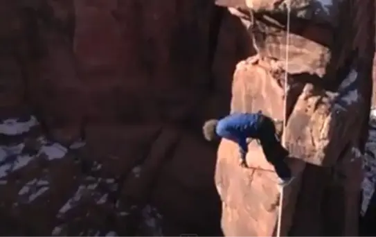 Gökyüzünde Tehlikeli Gösteri Yaptılar