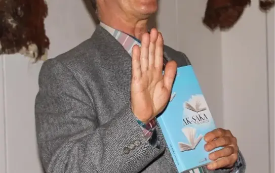 Dr. Erdal Akalın'dan Kitap