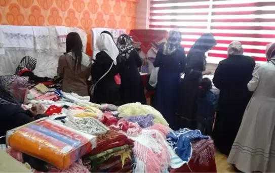 Görele'de İhtiyaç Sahibi Öğrenciler Yararına Kermes Açıldı