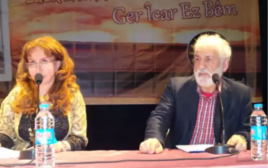 Ünlü Kürt Şair Peşew Diyarbakır'da Okurlarıyla Buluştu 
