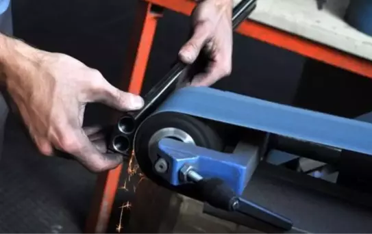 Tüm İş Yerlerinde Taşeron İşçi Çalıştırmanın Önü Açılıyor