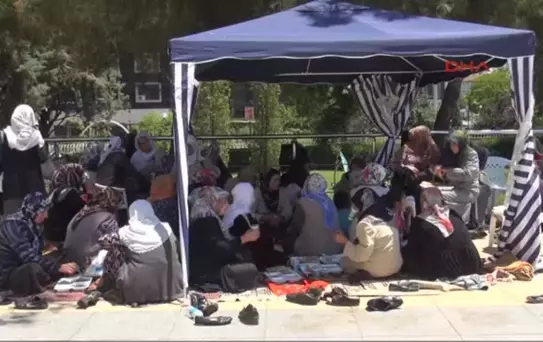 Çocuklarını PKK'nın Kaçırdığı Aileler Eylemlerine Ara Verdi