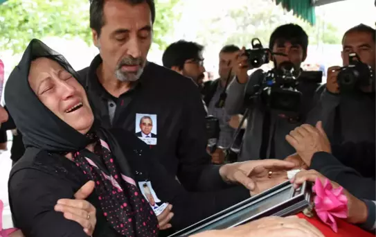 Öğrencisi Tarafından Darp Edildiği Öne Sürülen Müdür Yardımcısı