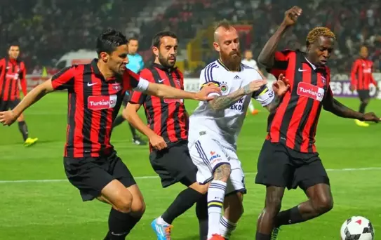Gaziantepspor'da Okan Buruk Temizliği