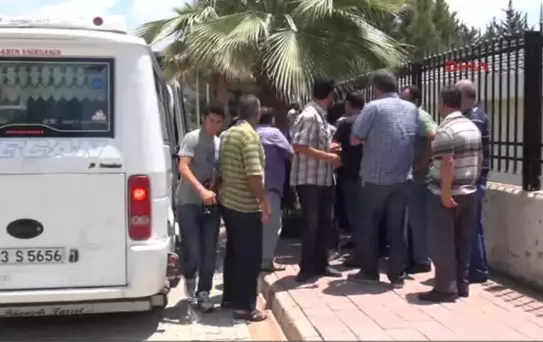 Berdan İşçileri, Patronlarının Villasının Önünde Eylem Yaptı