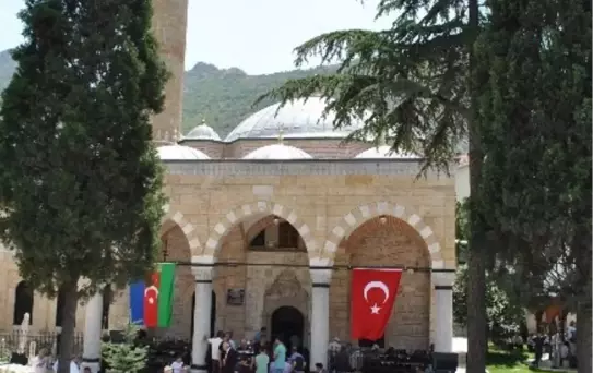 Başbakan Yardımcısı İşler, Cami Açılışına Katıldı