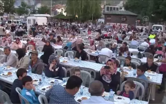 Afyonkarahisar'da iftar programı düzenlendi