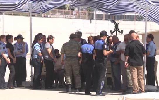 Siirt'te bir polisin kaza kurşunuyla öldüğü iddiası -