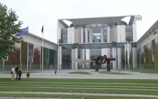 Almanya'da camilerin kundaklanması -