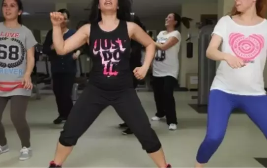 Kilo Vermede Zumba Dansı Dönemi